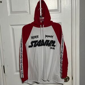 🔥🔥 JUSTIN BIEBER‎ STADIUM TOUR Hoodie - EXCELLENT Condition- Men Sz M 🔥🔥